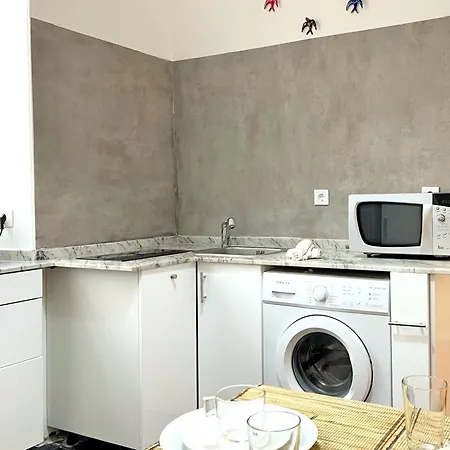 Sj2d Spacious & Cosy With Ac! Near To Augusta Arch In Baixa-chiado, Lis Downtown! Апартаменты