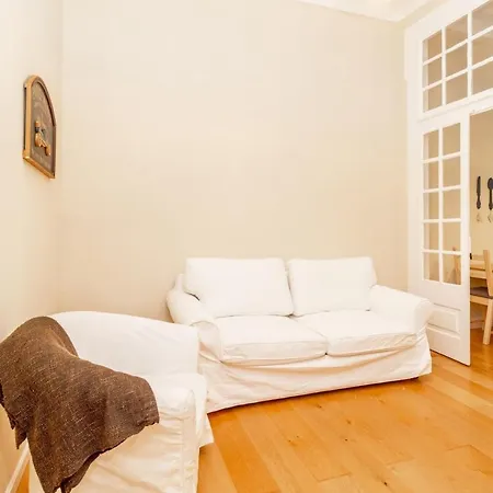 Sj2d Baixa New Air Conditioning Spacious And Friendly *