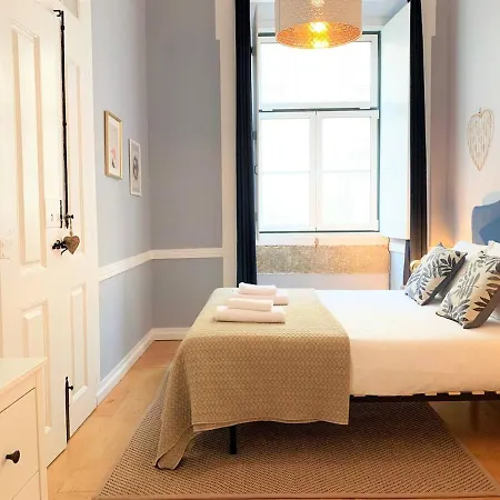 Sj2d Baixa New Air Conditioning Spacious And Friendly