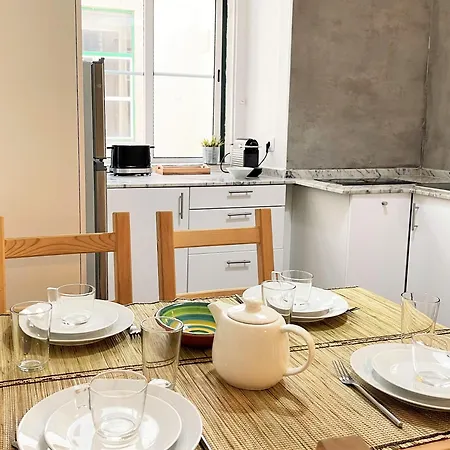 Apartment Sj2d Baixa New Air Conditioning Spacious And Friendly