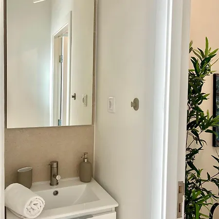 Sj2d Spacious & Cosy With Ac! Near To Augusta Arch In Baixa-chiado, Lis Downtown! Apartamento Lisboa