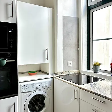 Apartamento Sj2d Spacious & Cosy With Ac! Near To Augusta Arch In Baixa-chiado, Lis Downtown! *